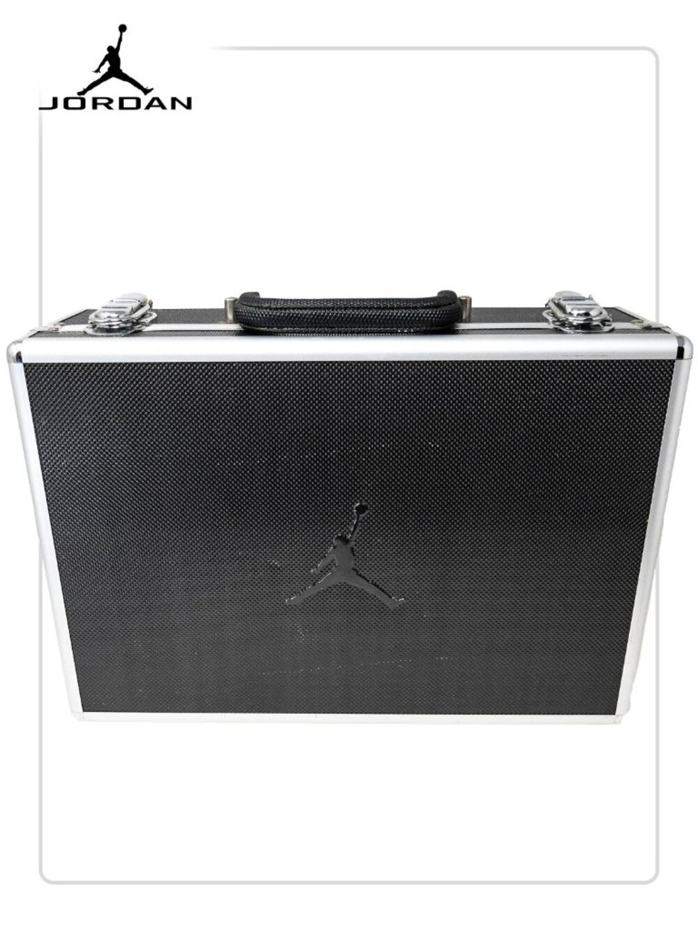 Air Jordan XVII 17 OG Vintage Black Metal Case 2002